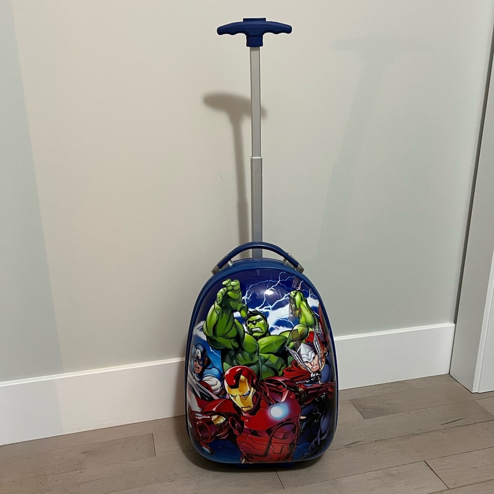 Heys Kids Avengers roller suitcase